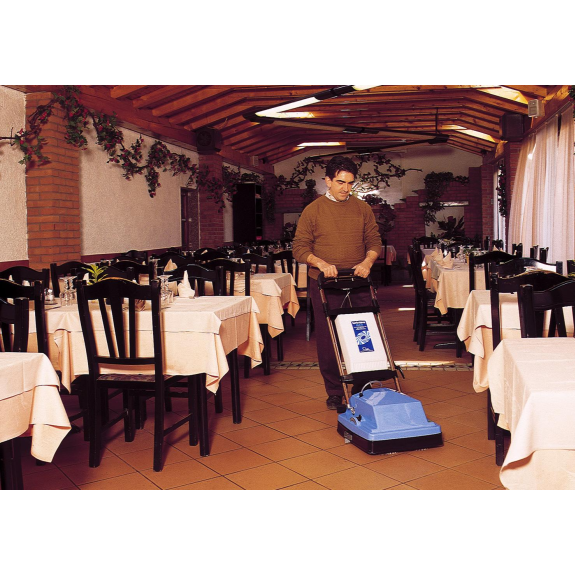 LAVADORA SECADORA DE SUELO PROFESIONAL TURBOLAVA MAXI 230 V COMPACTA , LIGERA Y MANEJABLE CON 43 CM DE SUPERFICIE DE LAVADO-Leer más