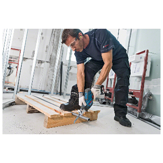Bosch Professional Cordless Sabre Saw GSA 18 V-LI C, Solo-Lire la description