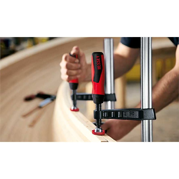 Bessey Original Temperguss-Schraubzwinge TG mit 2-Komponenten-Kunststoffgriff-Beschreibung lesen
