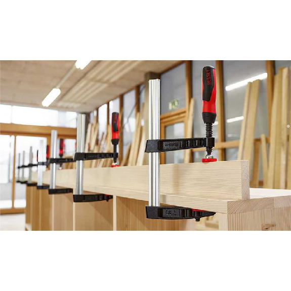 Bessey Original Temperguss-Schraubzwinge TG mit 2-Komponenten-Kunststoffgriff-Beschreibung lesen