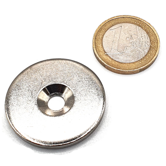 Disco metallico con foro smusso Ø32mm-Leggi tutto