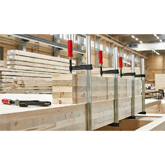 Tornillo de apriete reforzado de fundición maleable con empuñadura de madera TKPN-BE - TKPN125BE --Leer más