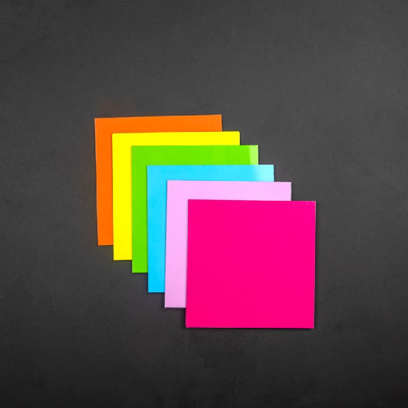 Assortiment de 6 mémo magnétiques format post-it-Lire la description