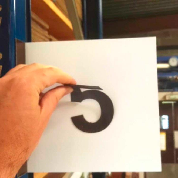 Expositor magnético para estanterías-Leer más