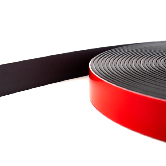 Rullo magnetico con adesivo in schiuma - Lunghezza 10 m - Larghezza 50 mm-Leggi tutto