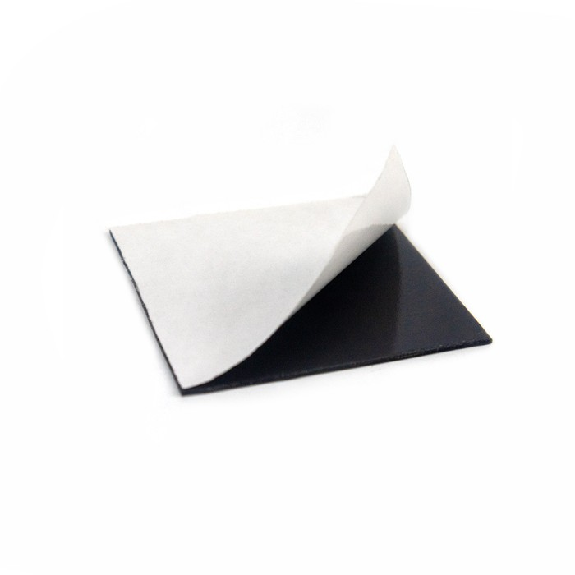 Lots de 50 pastilles magnétiques carrées avec adhésif 2x2 cm-Lire la description