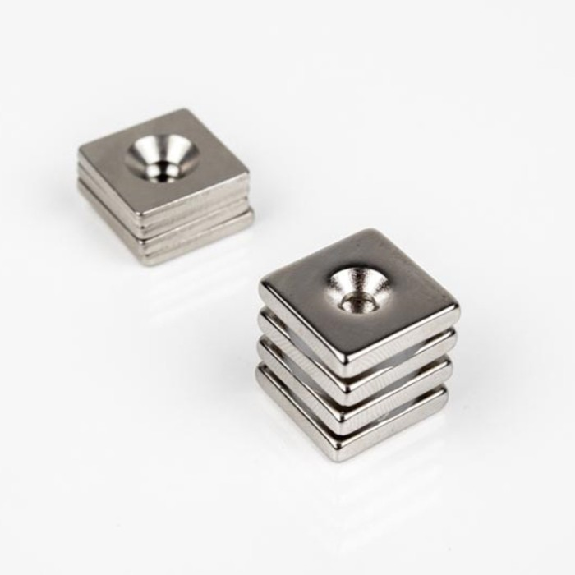 Kit de atornillado magnético - 6 imanes y 6 contrapartidas 20x20x4mm-Leer más