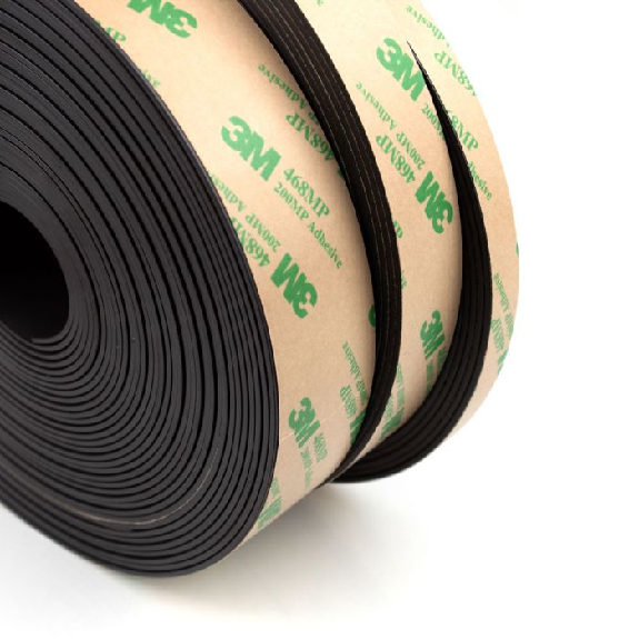 Magnetrolle mit Klebstoff 3M - Länge 10m - Breite 40mm-Beschreibung lesen