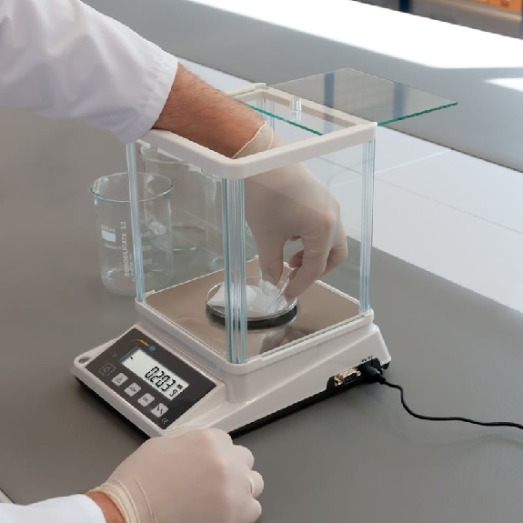 PCE Instruments Bilancia di precisione PCE-BSK 310 PCE Instruments Bilancia di precisione PCE-BSK 310-Leggi tutto