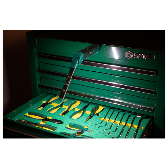 SATA Travail léger pliable, rechargeable sans fil, 600 lumens-Leggi tutto